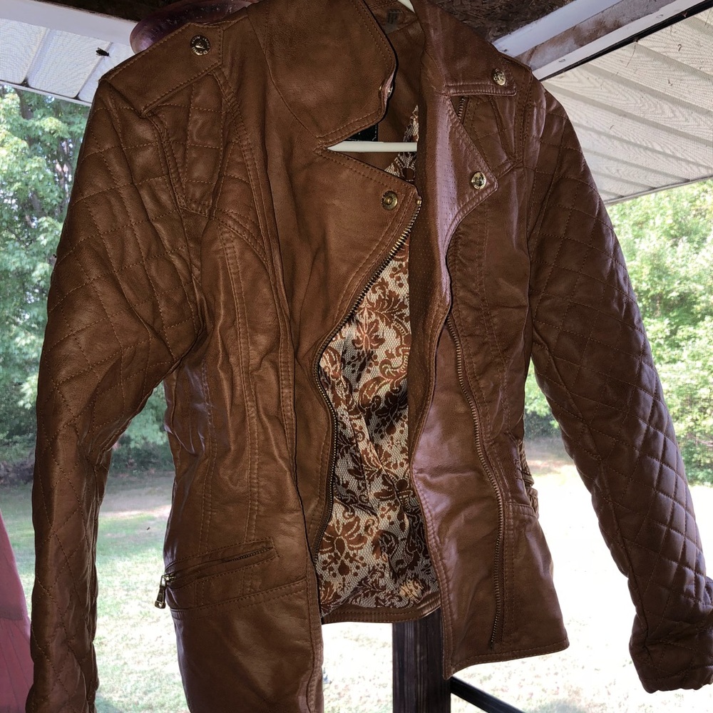 Camel brown guess jacket